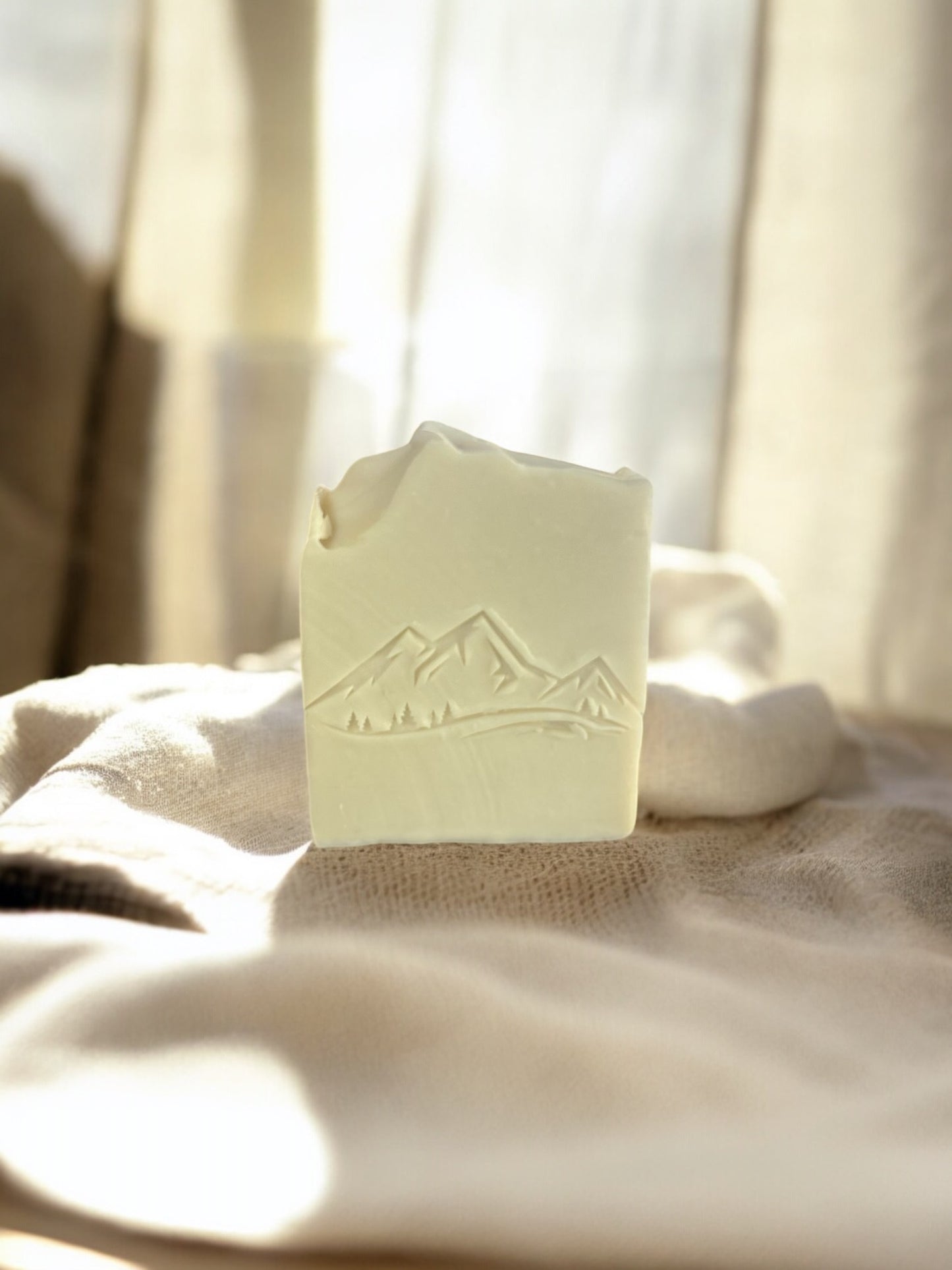 Fresh Linen Breeze Soap Bar
