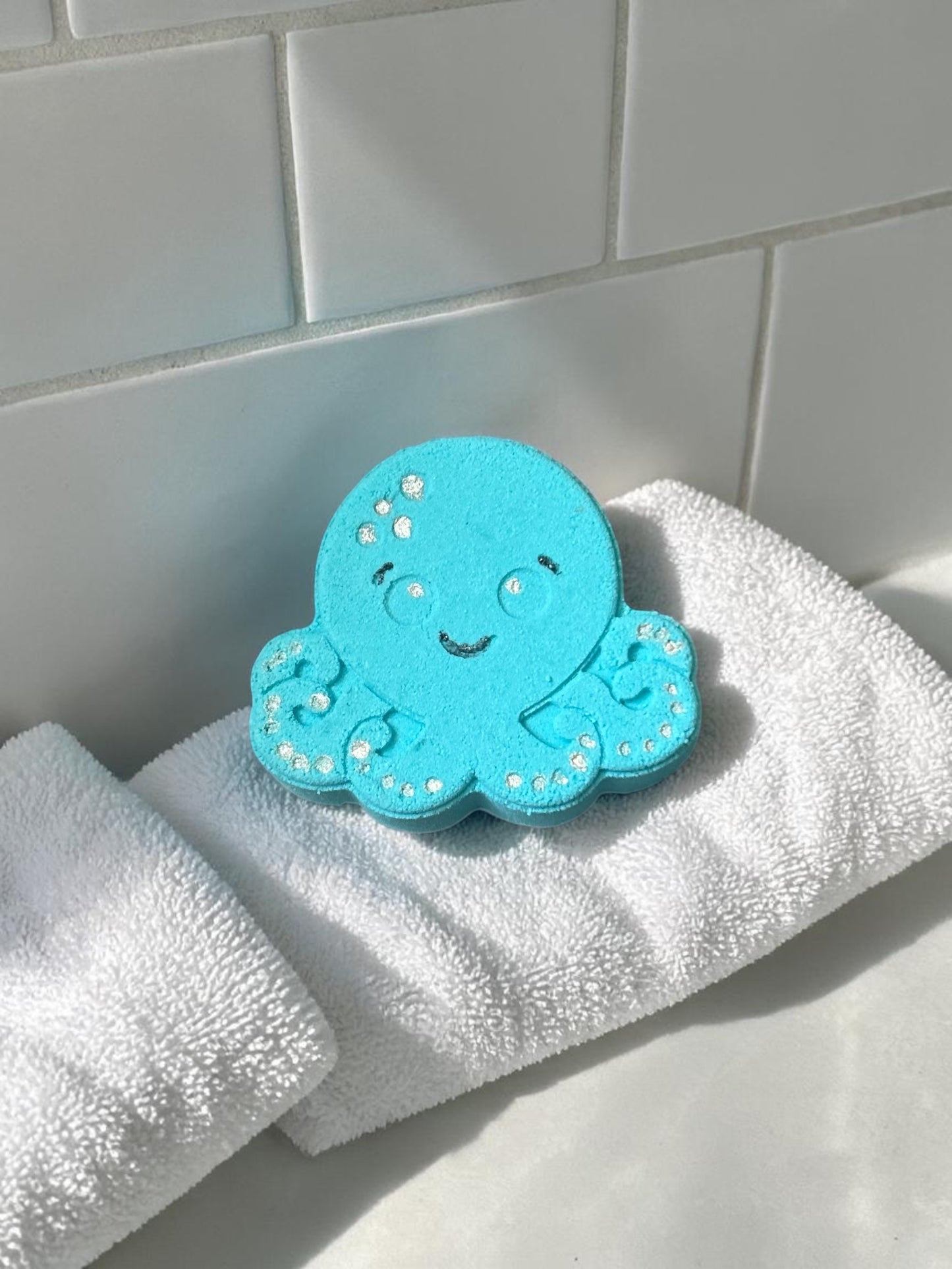 Midnight Reef Octopus Bath Bomb