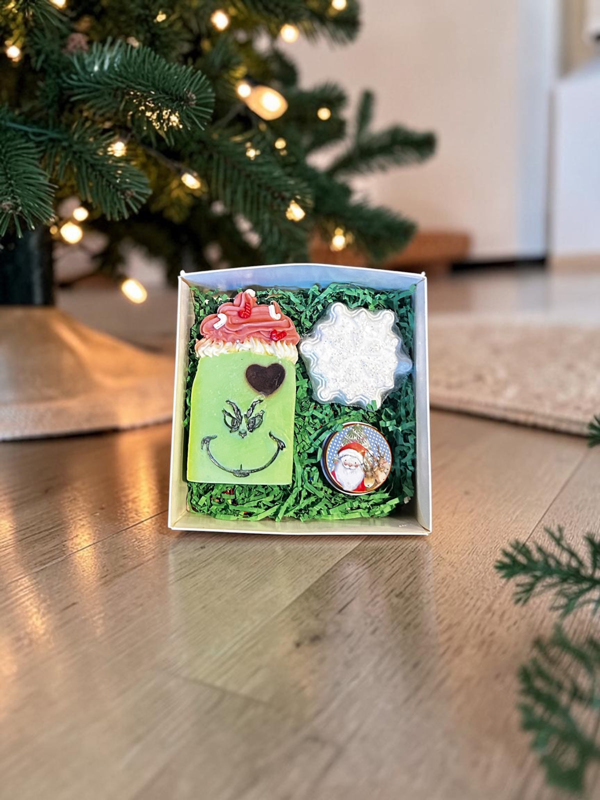 You’re A Mean One Holiday Gift Box