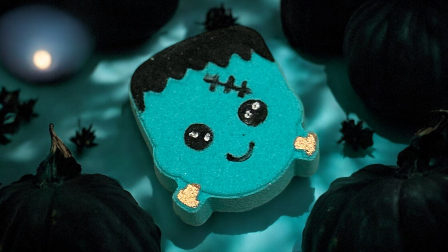 Frankenstein Bath Bomb with Embeds
