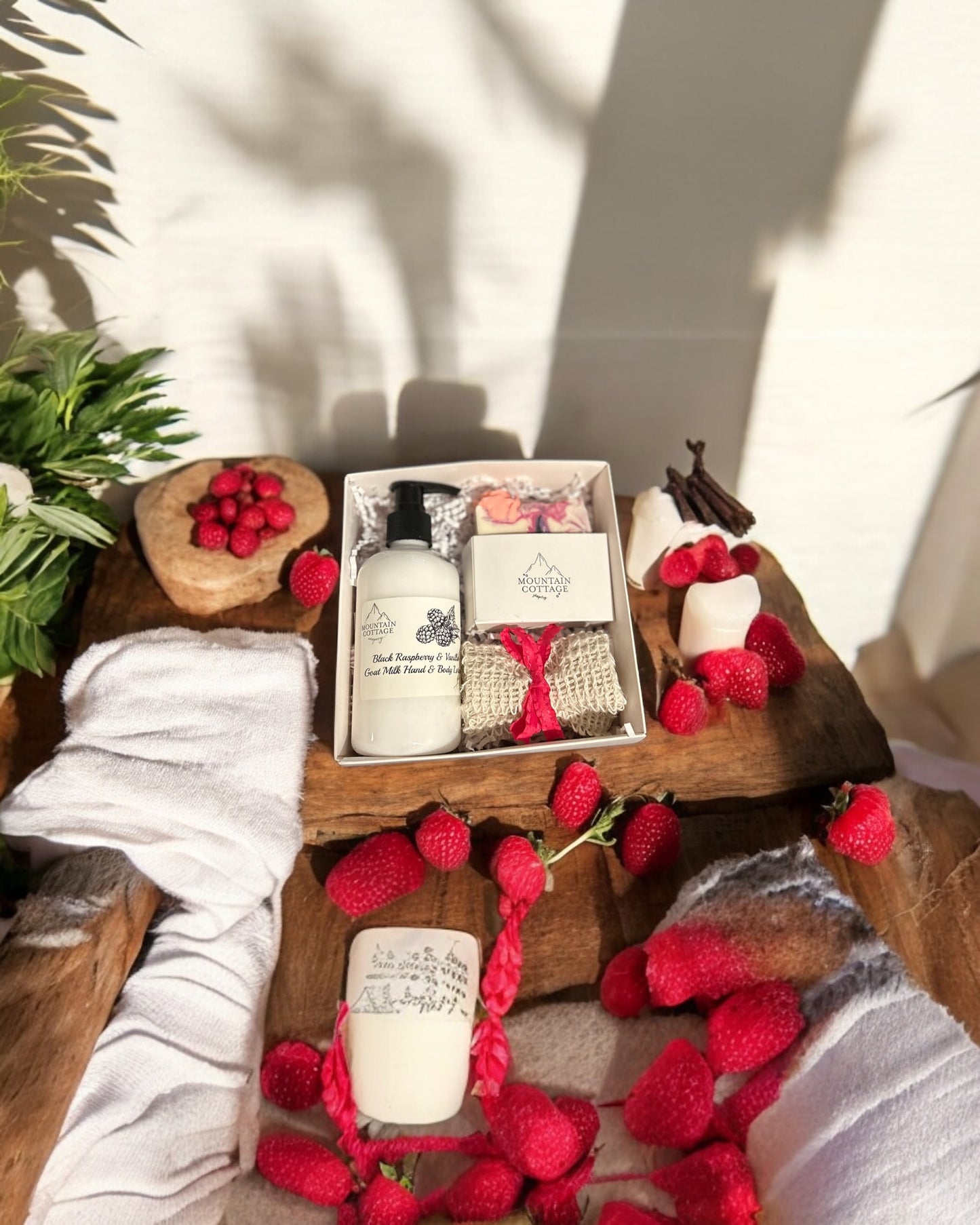 Black Raspberry & Vanilla Gift Box