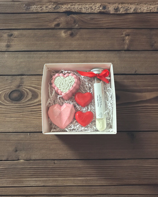 Valentine Heart & Cleopatra Milk Bath Gift Box